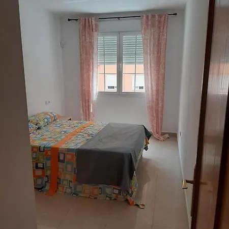 Spacious 1 Bedroom Flat In Almeria, By The